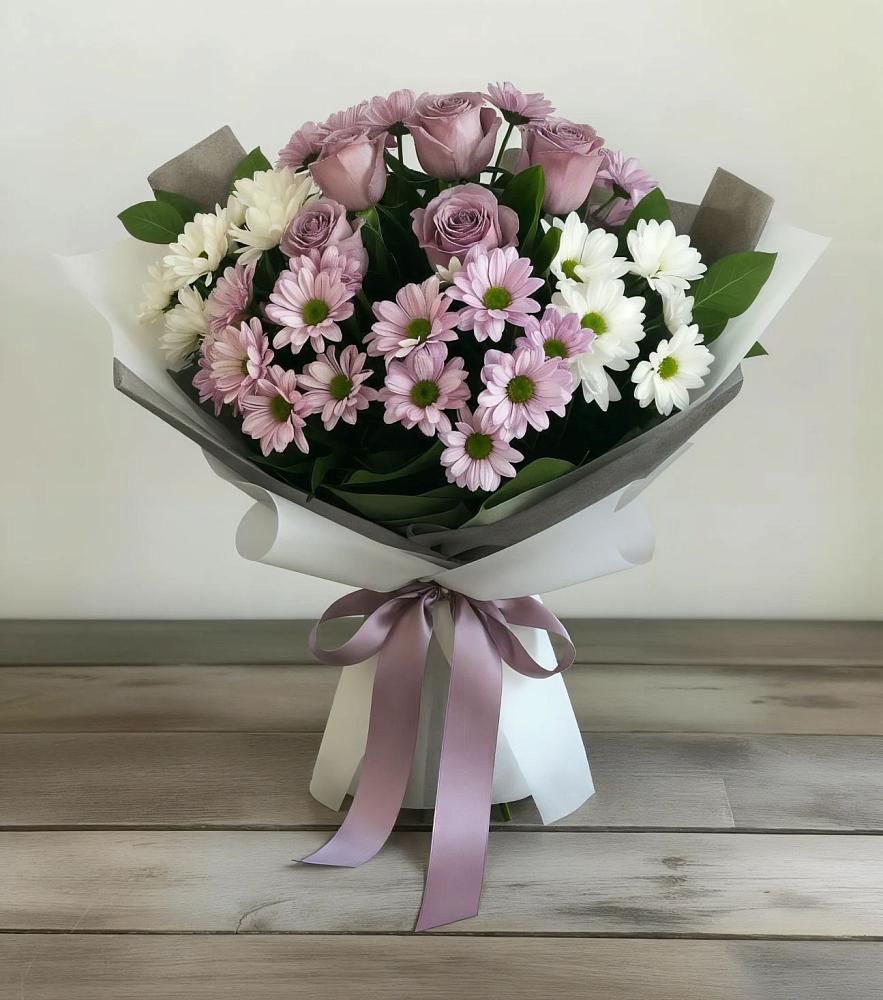 Букет цветов из: Хризантемы и Розы в Новой Майне