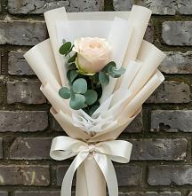 Букет цветов из:  Розы в Новой Майне