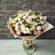 Букет цветов из:  Альстромерии, Розы и Хризантемы в Новой Майне
