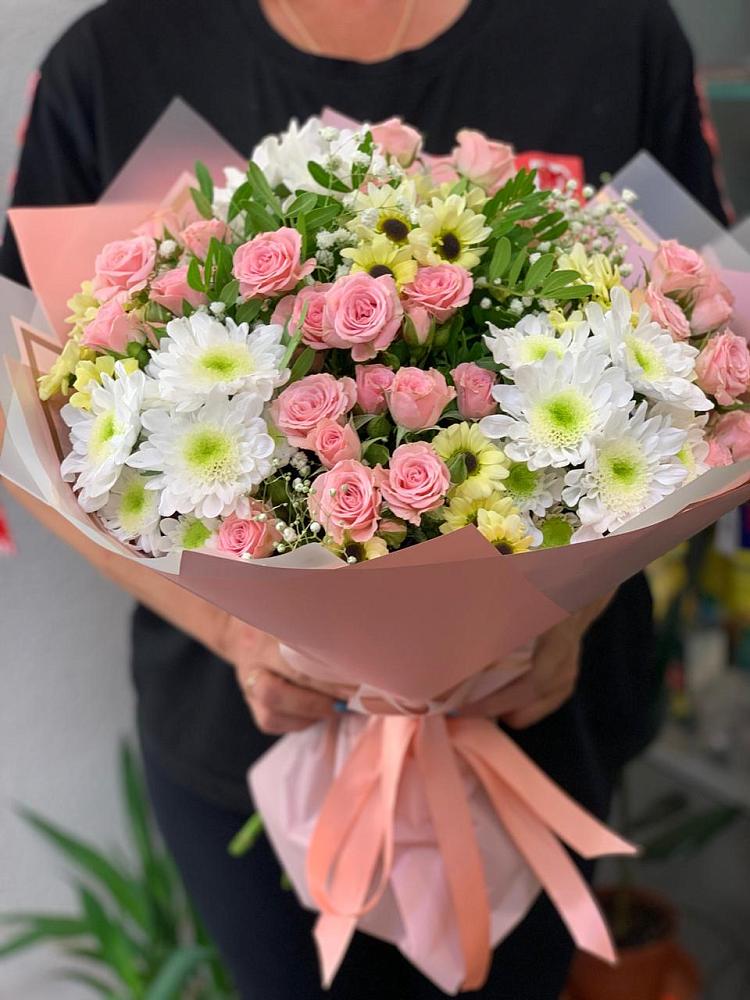 Букет цветов из: Розы и Хризантемы в Новой Майне