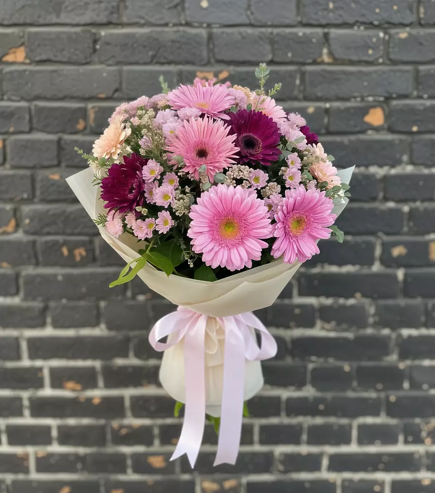 Букет цветов из: Герберы и Хризантемы в Новой Майне