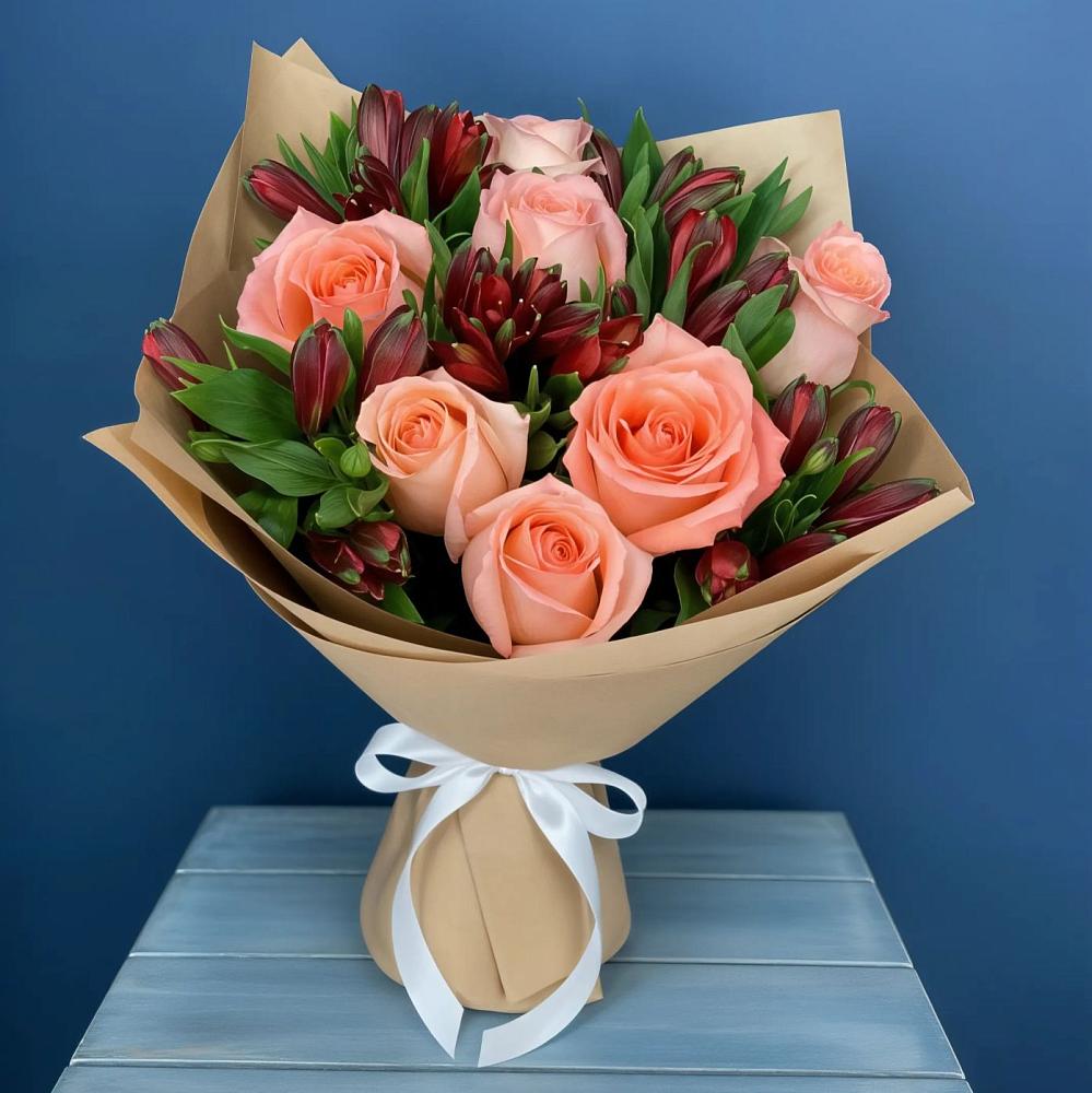 Букет цветов из: Розы и Альстромерии в Новой Майне