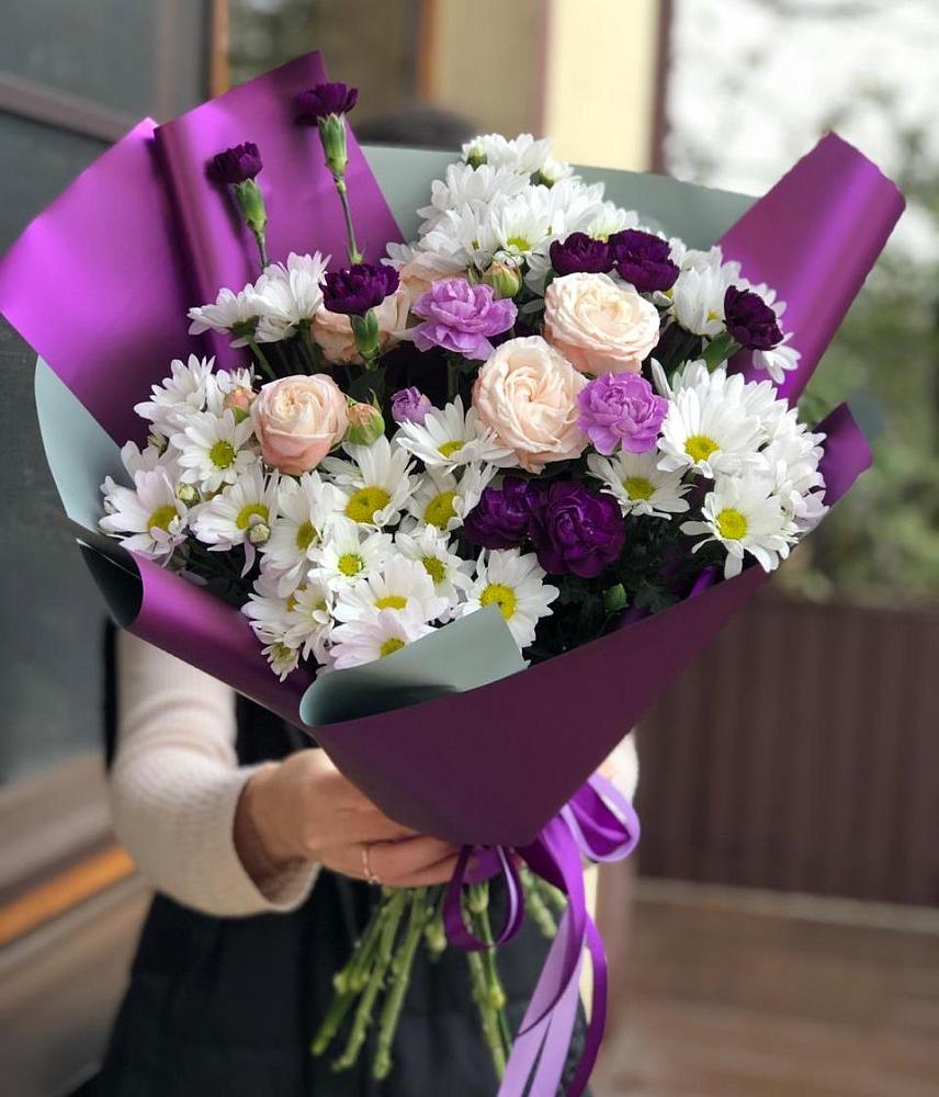 Букет цветов из: Хризантемы, Гвоздики и Розы в Новой Майне