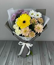 Букет цветов из:  Розы, Герберы и Хризантемы в Новой Майне