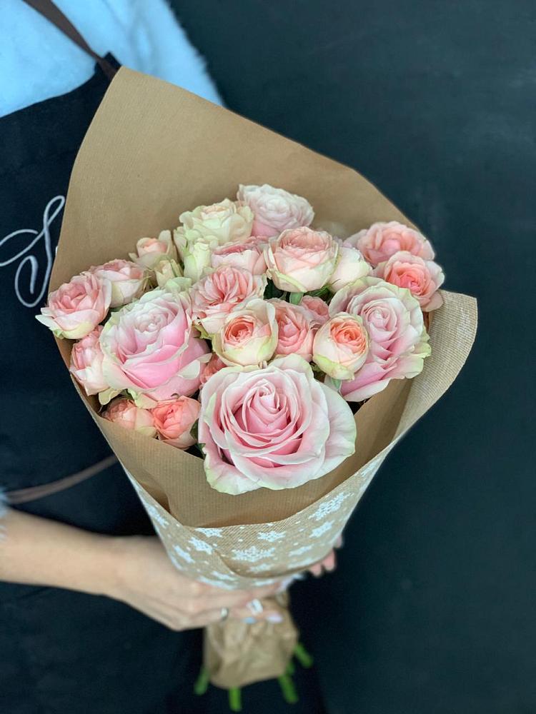 Букет цветов из: Хризантемы и Розы в Новой Майне