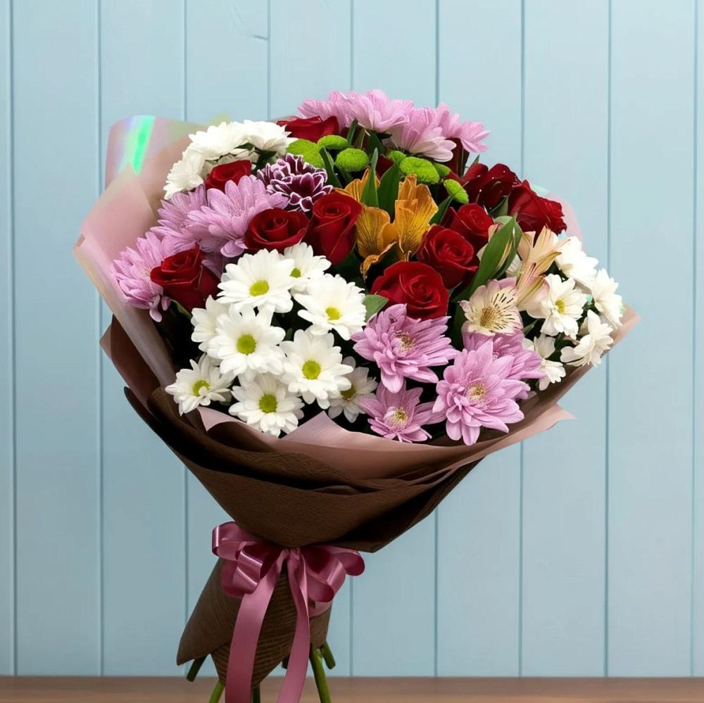 Букет цветов из: Розы, Хризантемы и Альстромерии в Новой Майне