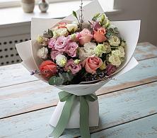 Букет цветов из:  Розы, Лизиантусы и Гвоздики #REPLACE_PRED# Новой Майне