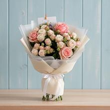 Букет цветов из:  Розы в Новой Майне