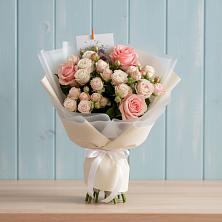 Букет цветов из:  Розы в Новой Майне