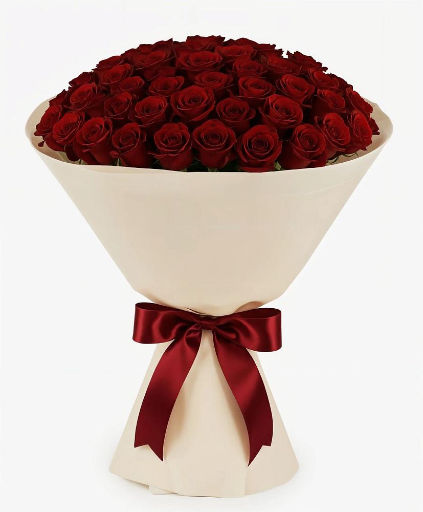 Букет 101 Бордовая роза Блэк Бакарра в Новой Майне