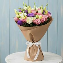 Букет цветов из:  Лизиантусы в Новой Майне